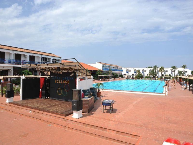 Hotel Club Santa Sabina Torre Santa Sabina Exterior photo