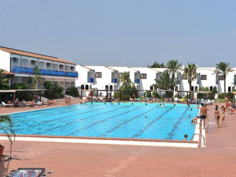 Hotel Club Santa Sabina Torre Santa Sabina Exterior photo